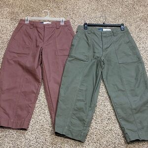 Old Navy Ankle Length Barrel Leg Chinos in Olive and Rusty Rose